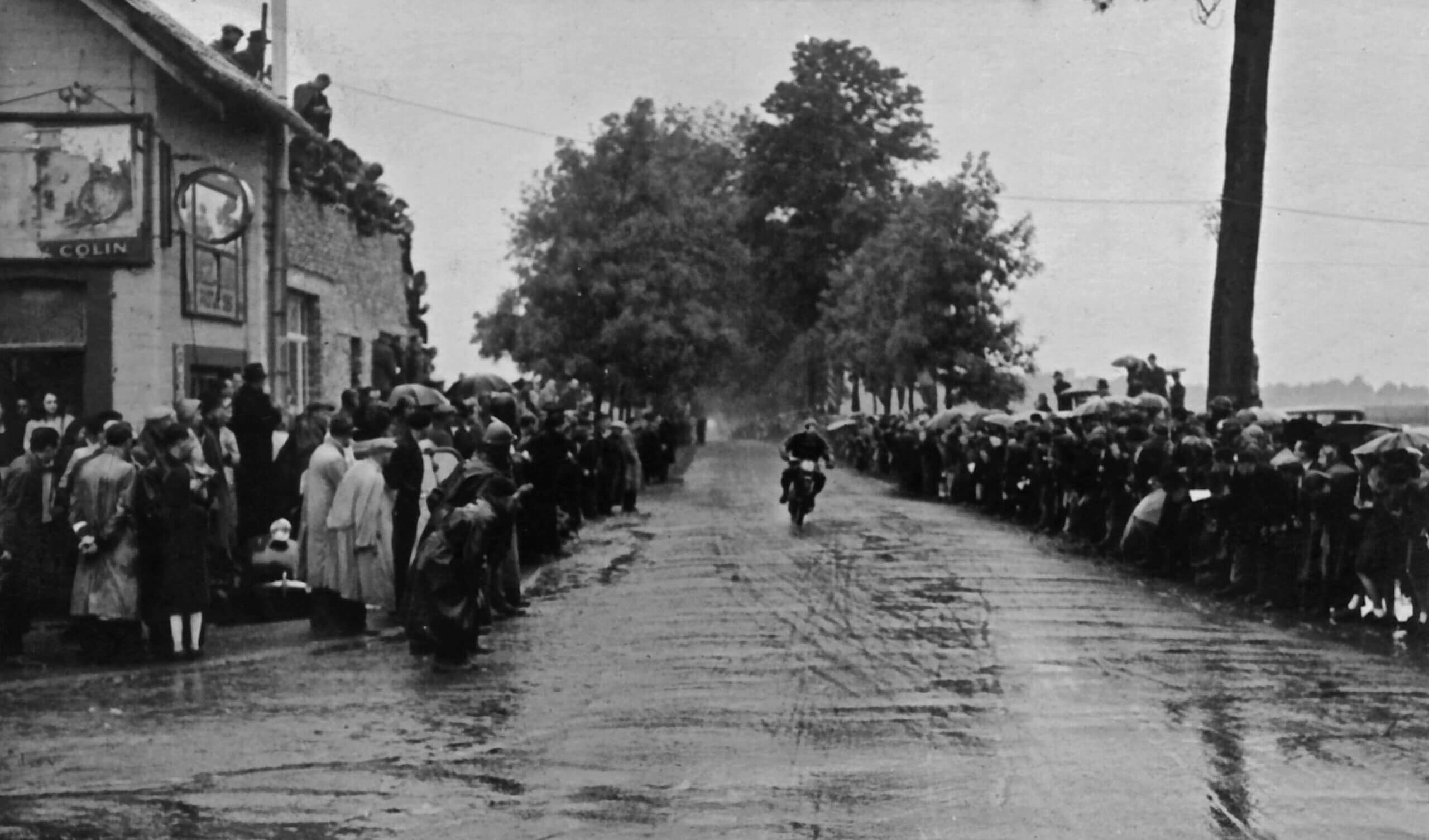 le circuit s'agrandit